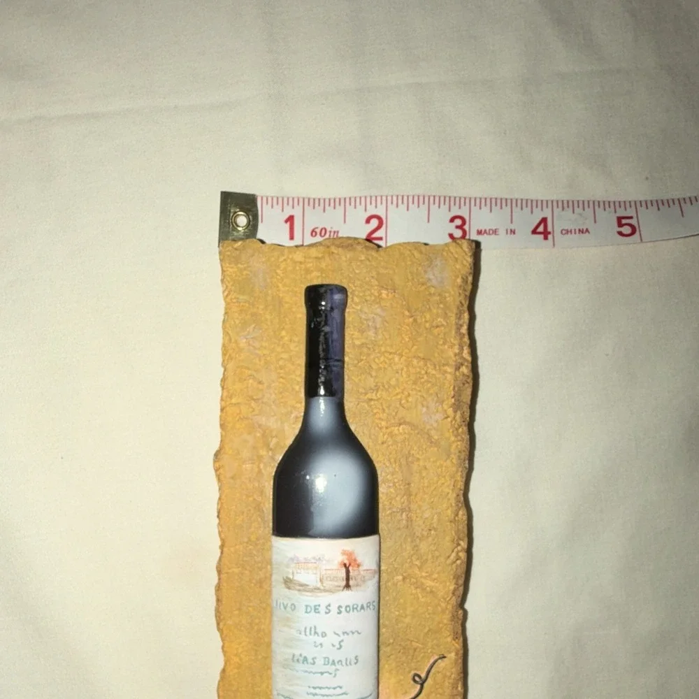 3D Resin Wine Bottle & Grapes Wall Plaque Sign Ready to Hang Vertical 9x3